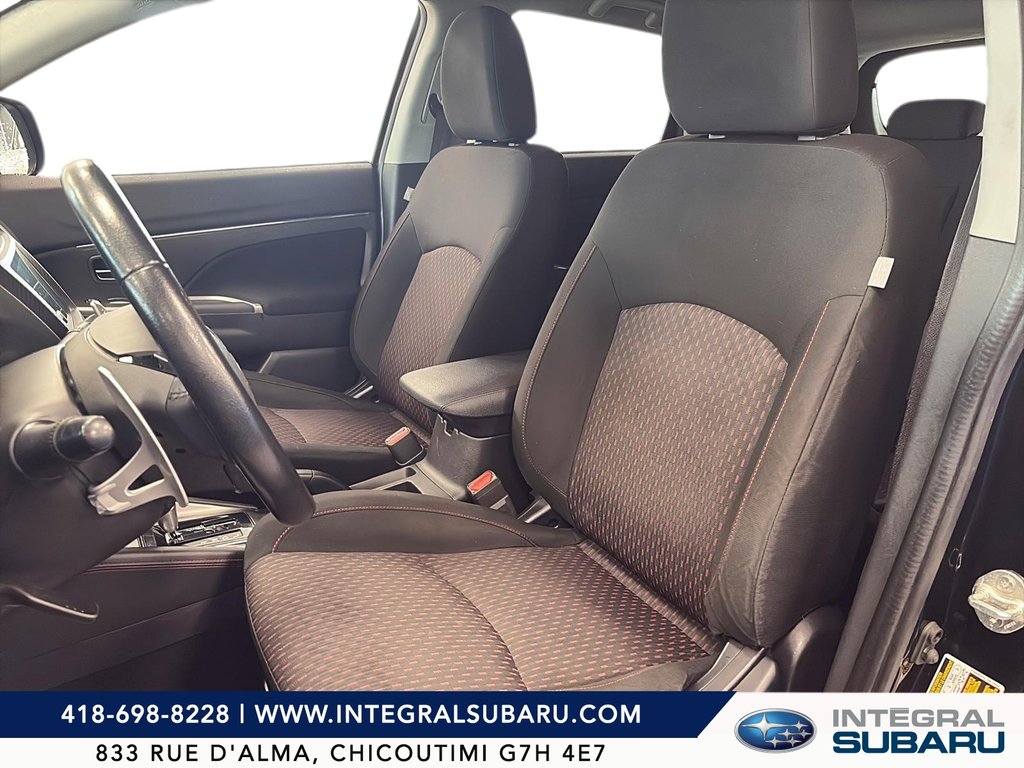2018 Mitsubishi RVR Se Limited in Chicoutimi, Quebec - 9 - w1024h768px