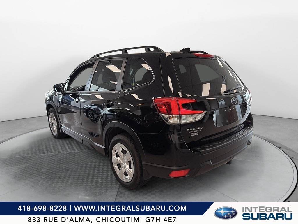 Subaru Forester  2022 à Jonquière, Québec - 4 - w1024h768px