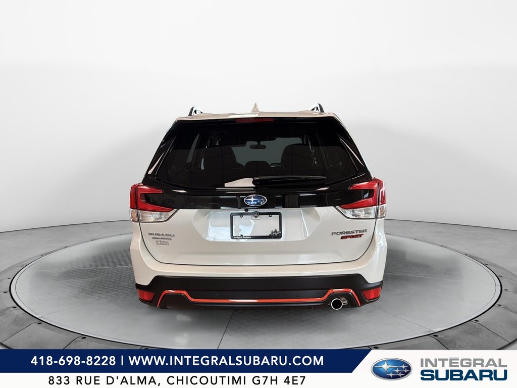 Subaru Forester  2022 à Jonquière, Québec - 4 - w1024h768px