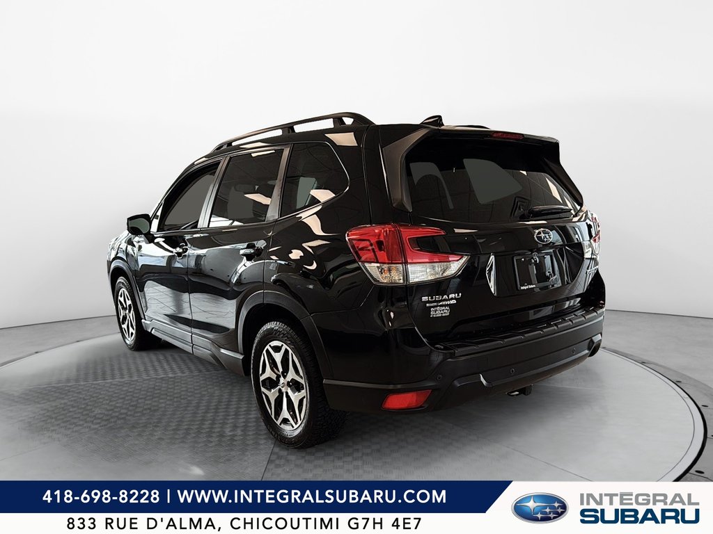 Subaru Forester Touring 2023 à Jonquière, Québec - 5 - w1024h768px