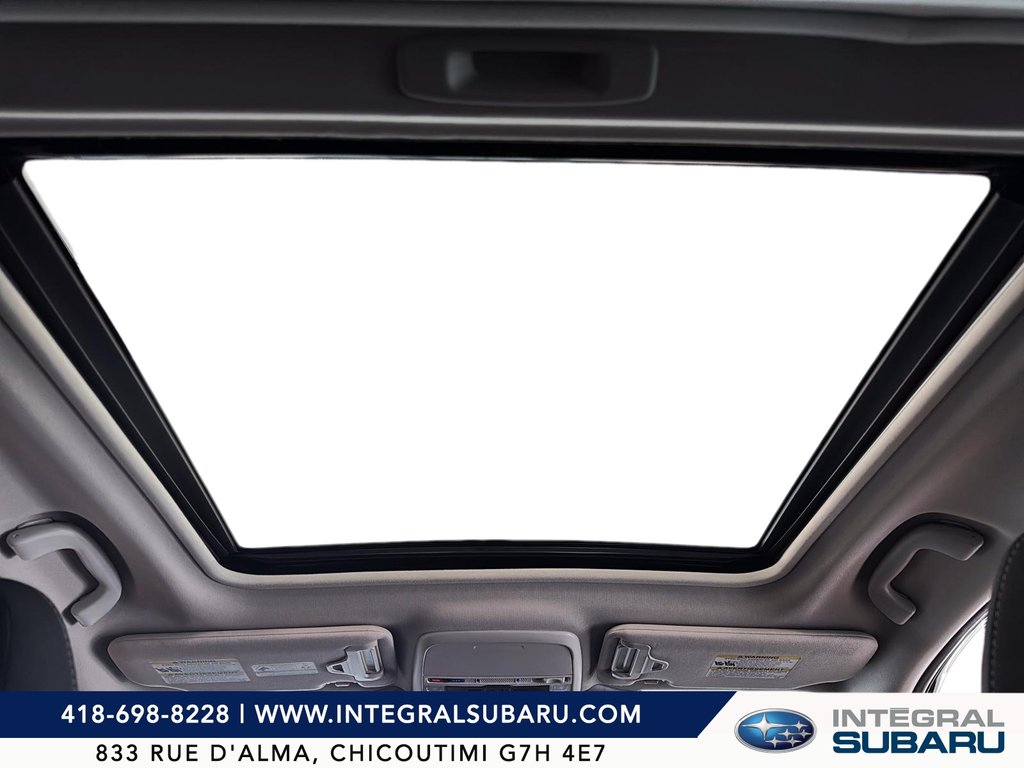 Subaru Forester Touring 2023 à Jonquière, Québec - 16 - w1024h768px