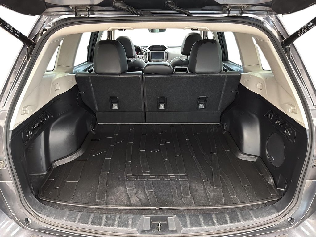 2023 Subaru Forester in Sept-Îles, Quebec - 7 - w1024h768px