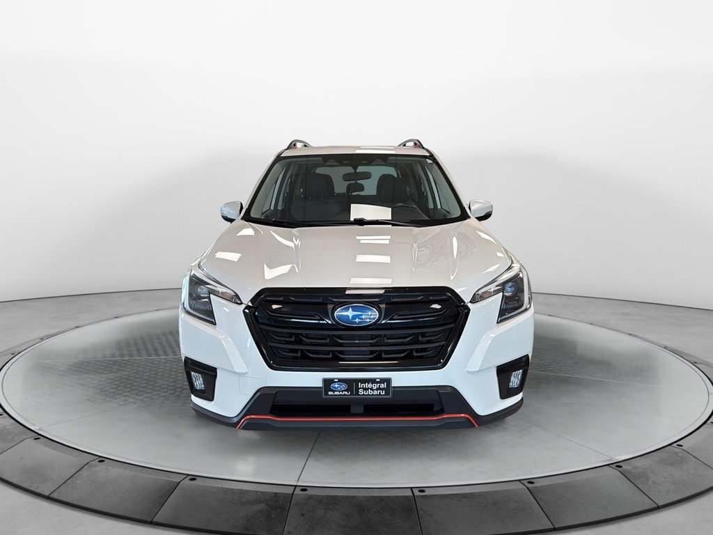 2023 Subaru Forester in Jonquière, Quebec - 3 - w1024h768px