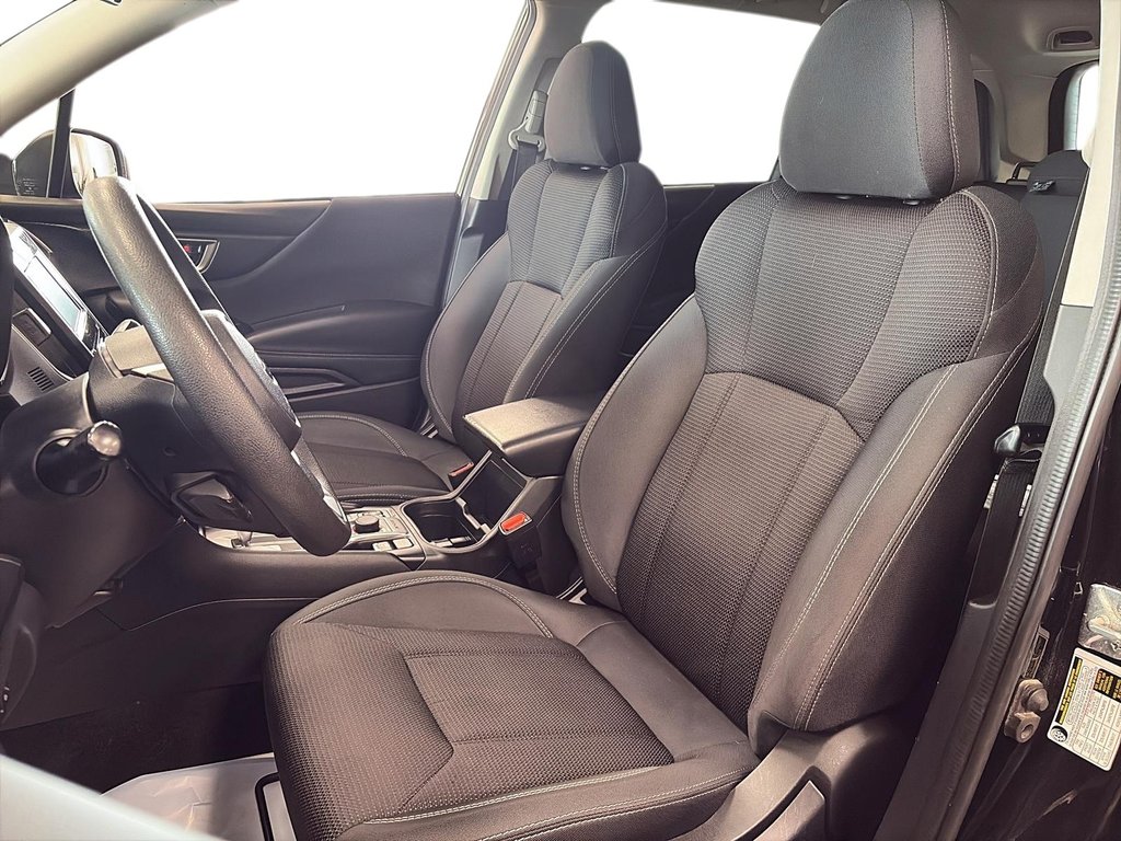 2023 Subaru Forester 2.5i in Chicoutimi, Quebec - 8 - w1024h768px