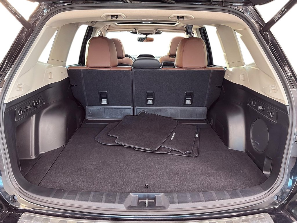 2023 Subaru Forester Premier in Chicoutimi, Quebec - 6 - w1024h768px