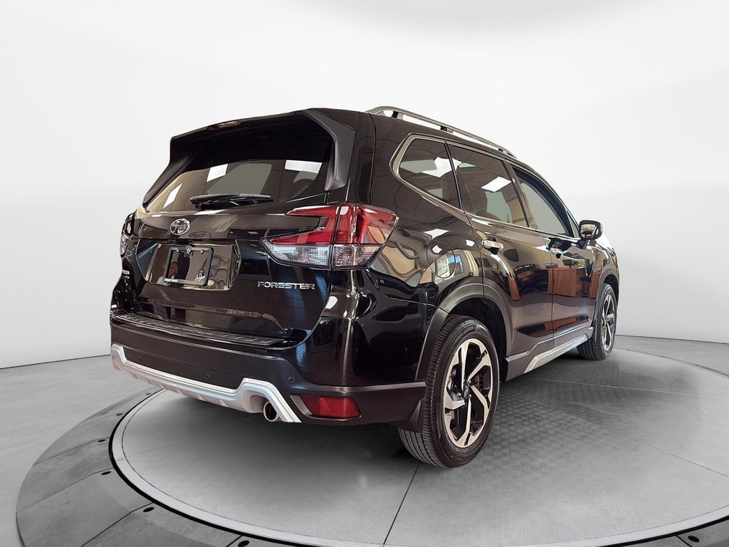 2023 Subaru Forester Premier in Chicoutimi, Quebec - 3 - w1024h768px