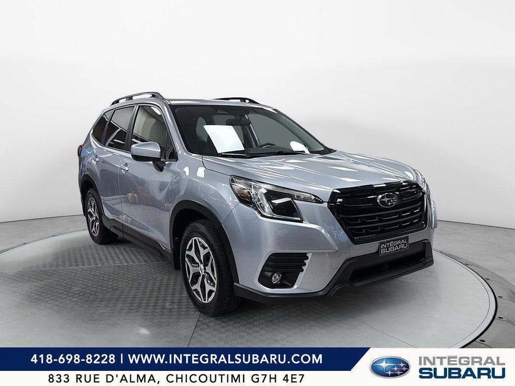 2024 Subaru Forester Touring in Jonquière, Quebec - 2 - w1024h768px
