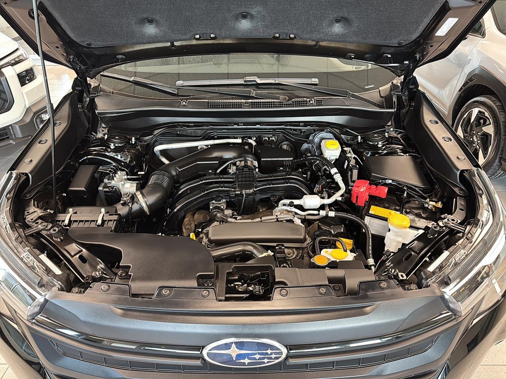 2025 Subaru Forester in Baie-Comeau, Quebec - 9 - w1024h768px