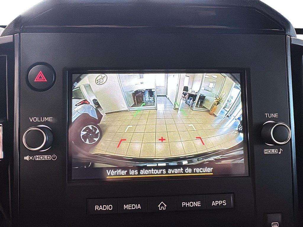 2025 Subaru Forester in Baie-Comeau, Quebec - 17 - w1024h768px