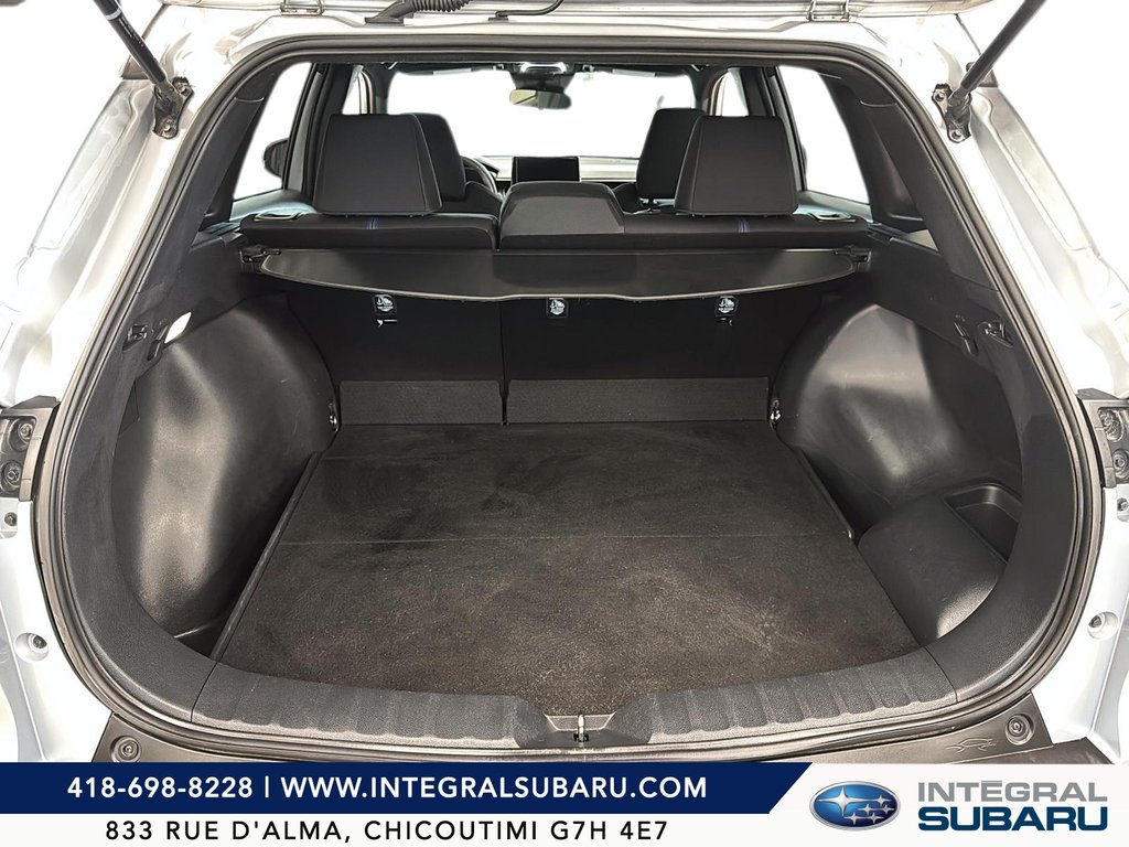 Toyota Corolla Cross  2024 à Jonquière, Québec - 7 - w1024h768px