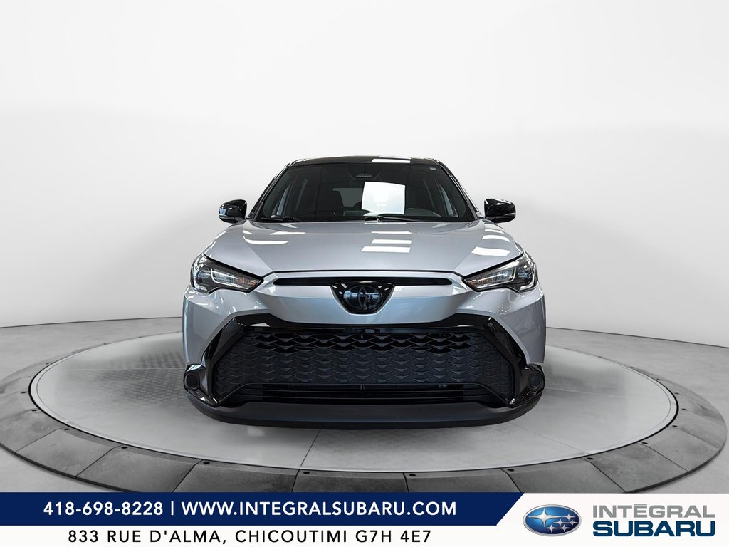 Toyota Corolla Cross  2024 à Jonquière, Québec - 3 - w1024h768px