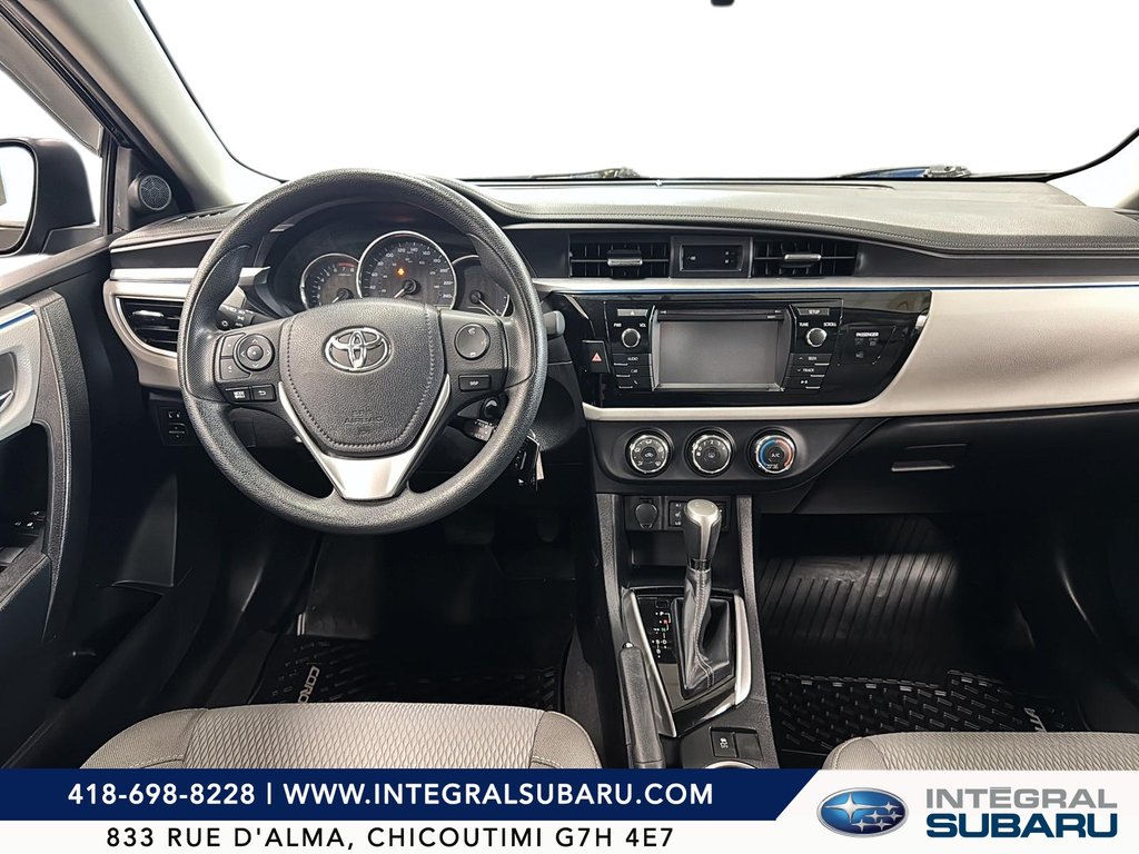 2016 Toyota Corolla in Chicoutimi, Quebec - 10 - w1024h768px