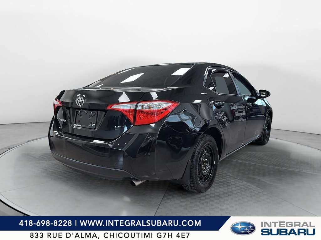 2016 Toyota Corolla in Chicoutimi, Quebec - 6 - w1024h768px