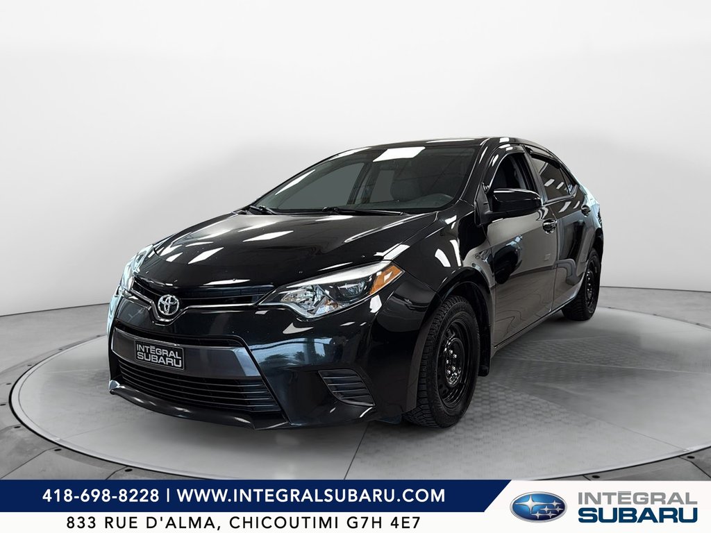 2016 Toyota Corolla in Chicoutimi, Quebec - 1 - w1024h768px