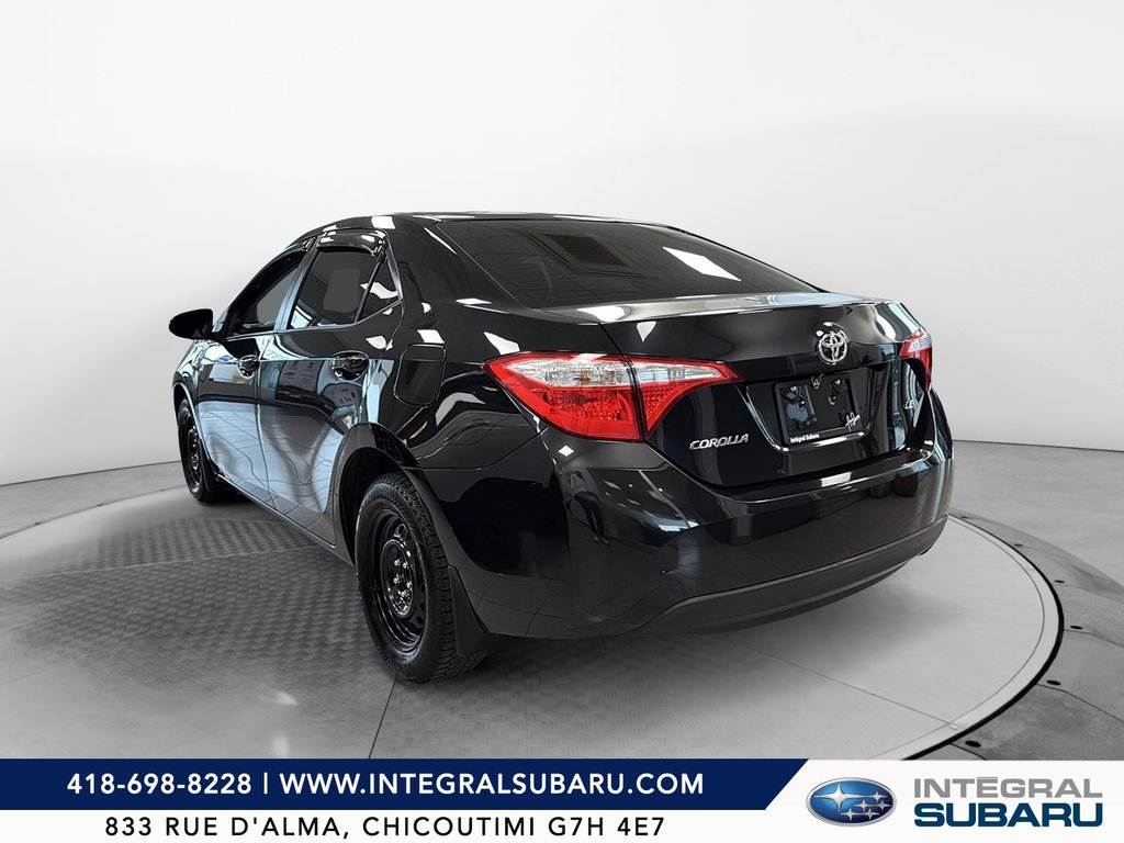 2016 Toyota Corolla in Chicoutimi, Quebec - 5 - w1024h768px