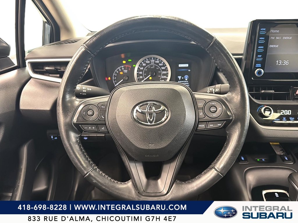 2022 Toyota Corolla LE in Chicoutimi, Quebec - 12 - w1024h768px