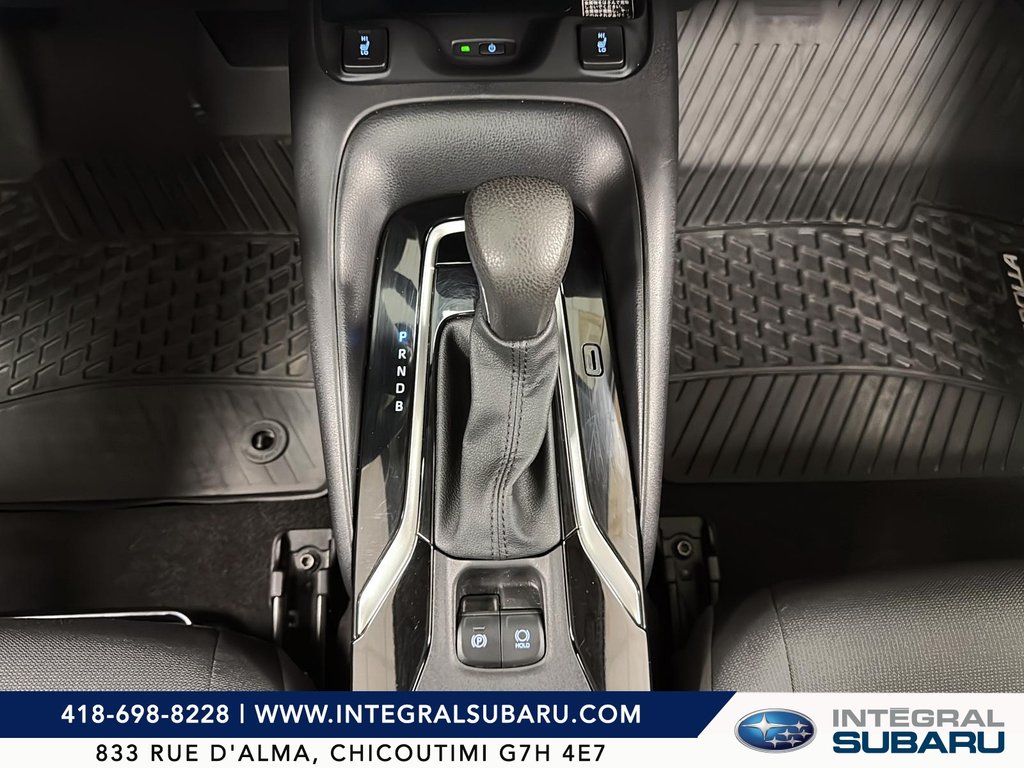 2022 Toyota Corolla LE in Chicoutimi, Quebec - 15 - w1024h768px