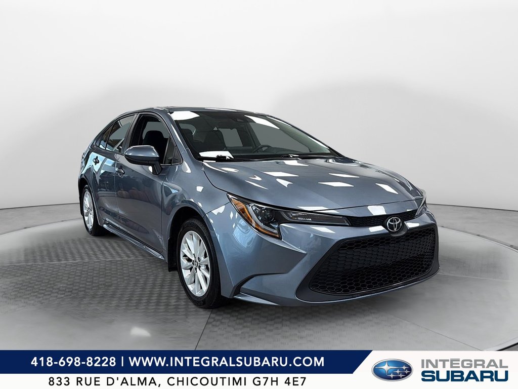 2022 Toyota Corolla LE in Chicoutimi, Quebec - 2 - w1024h768px