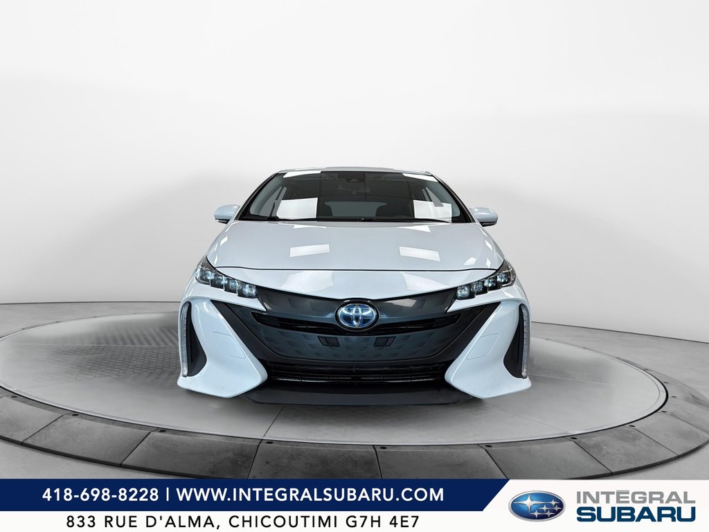 Toyota Prius Prime  2021 à Jonquière, Québec - 3 - w1024h768px