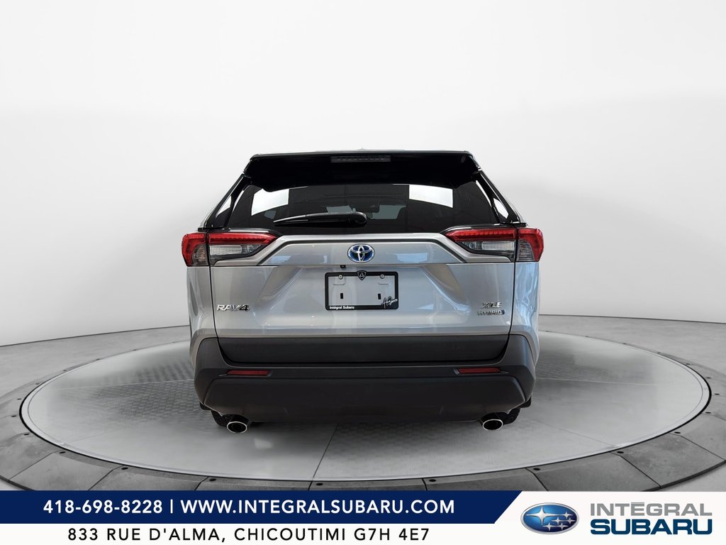 2020 Toyota RAV4 in Jonquière, Quebec - 4 - w1024h768px