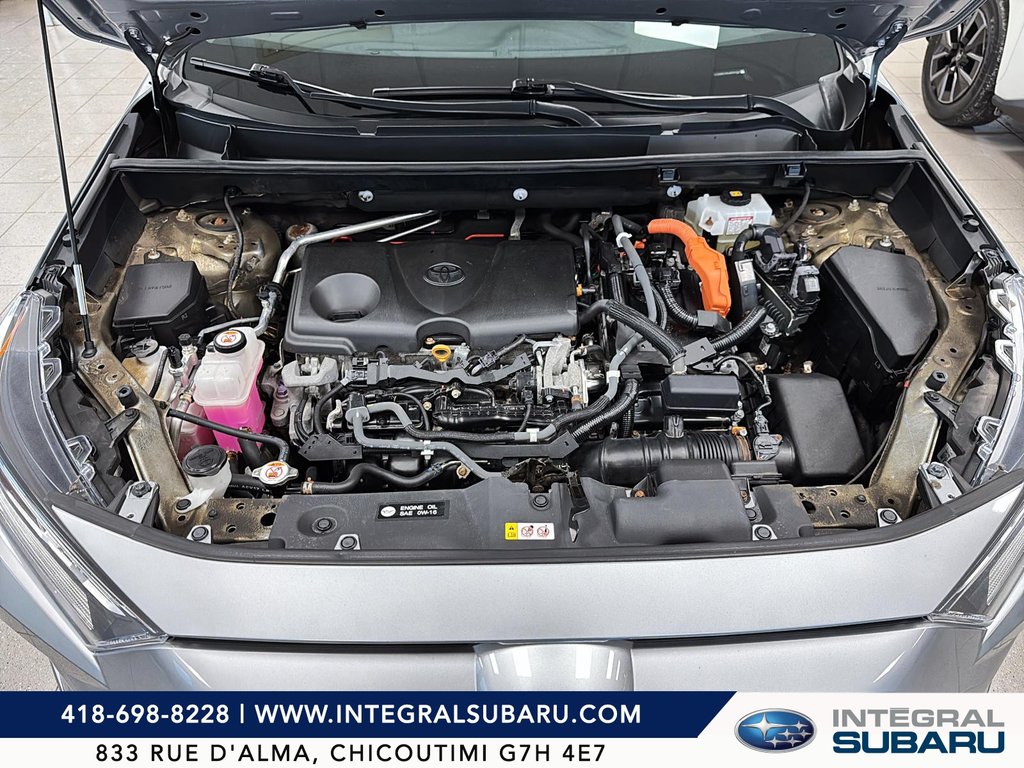 2020 Toyota RAV4 in Jonquière, Quebec - 8 - w1024h768px