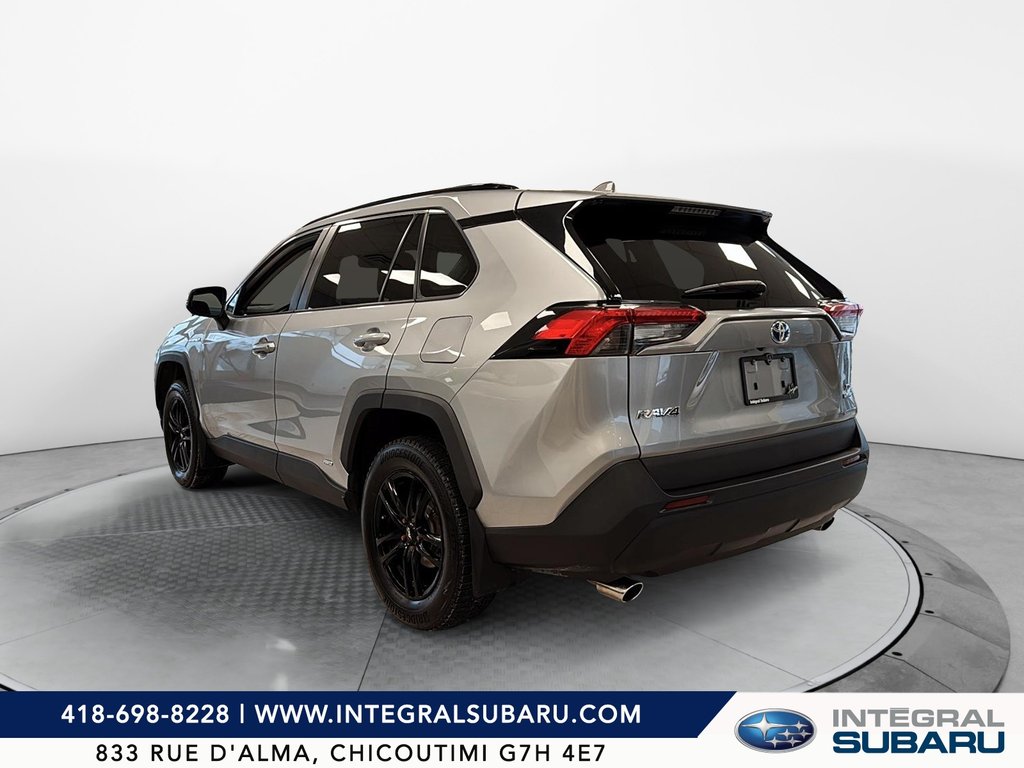 2020 Toyota RAV4 in Jonquière, Quebec - 5 - w1024h768px