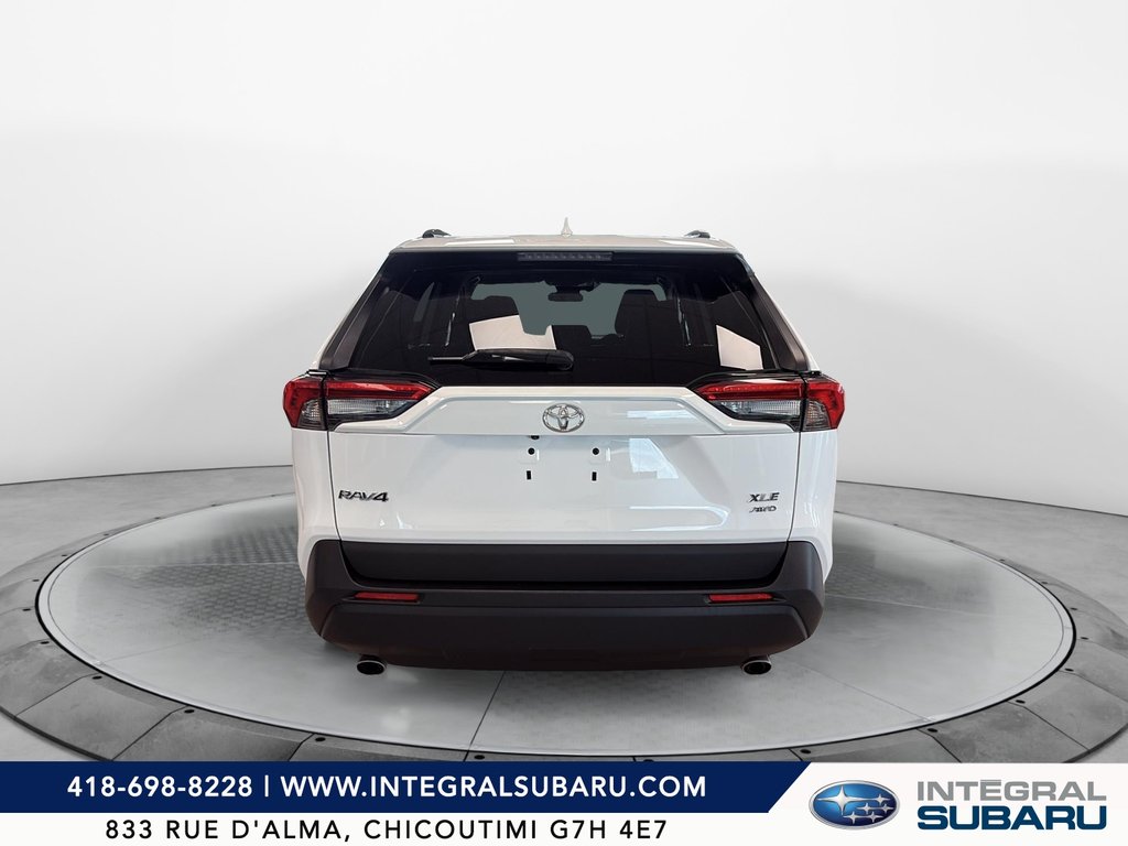2021 Toyota RAV4 in Jonquière, Quebec - 3 - w1024h768px