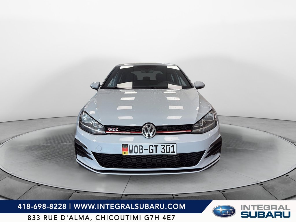 Volkswagen Golf GTI  2019 à Jonquière, Québec - 2 - w1024h768px