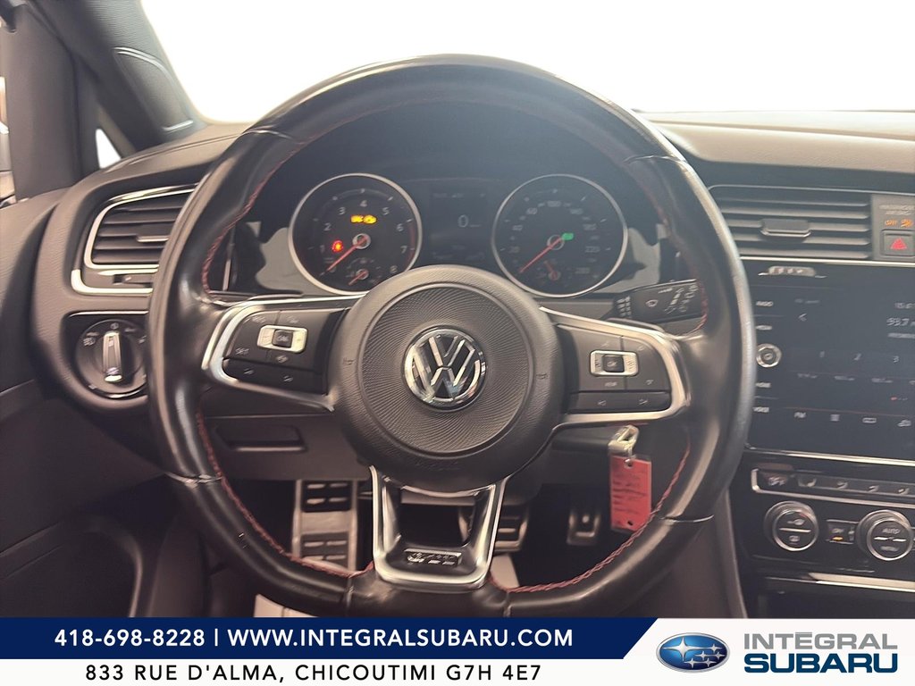 Volkswagen Golf GTI  2019 à Jonquière, Québec - 11 - w1024h768px