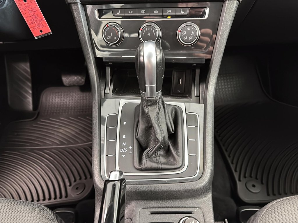 Volkswagen Golf SportWagen  2019 à Chicoutimi, Québec - 15 - w1024h768px