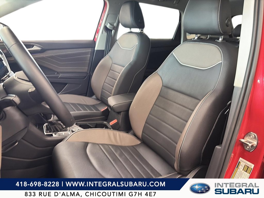 Volkswagen Taos Highline 2024 à Chicoutimi, Québec - 9 - w1024h768px