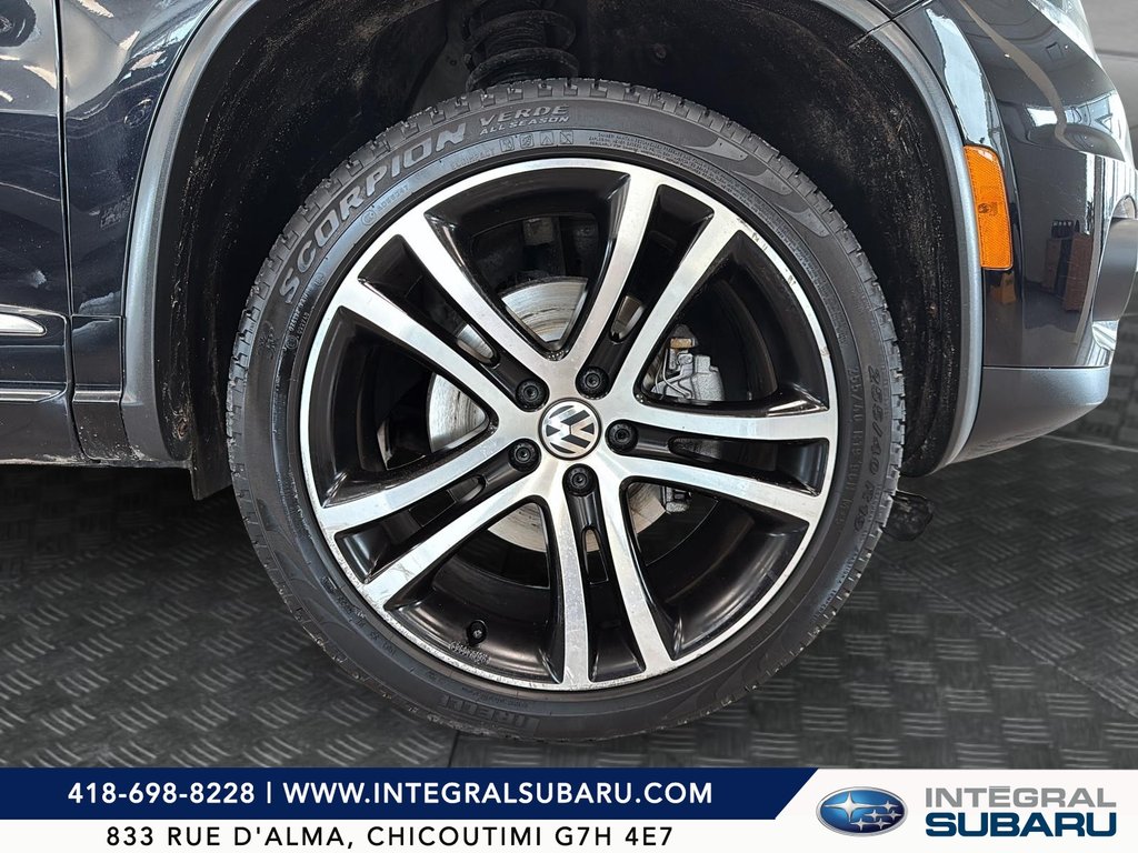 2017 Volkswagen Tiguan in Jonquière, Quebec - 7 - w1024h768px