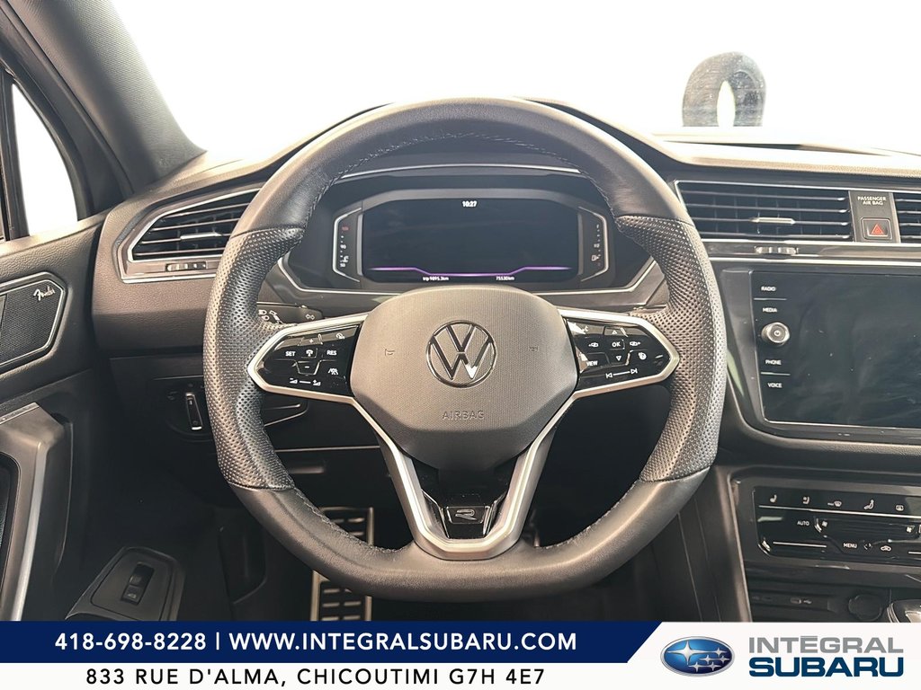 2022 Volkswagen Tiguan Highline R-Line in Jonquière, Quebec - 13 - w1024h768px