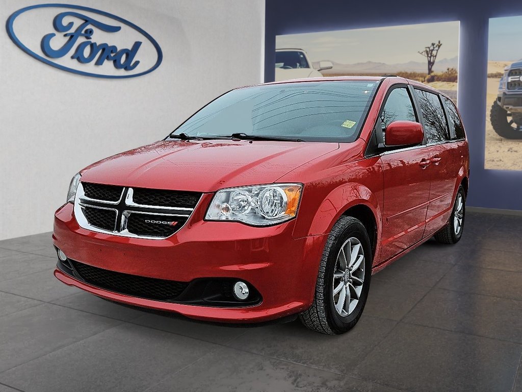 2015 Dodge Grand Caravan SXT Premium Plus in Kingston, Ontario - 2 - w1024h768px