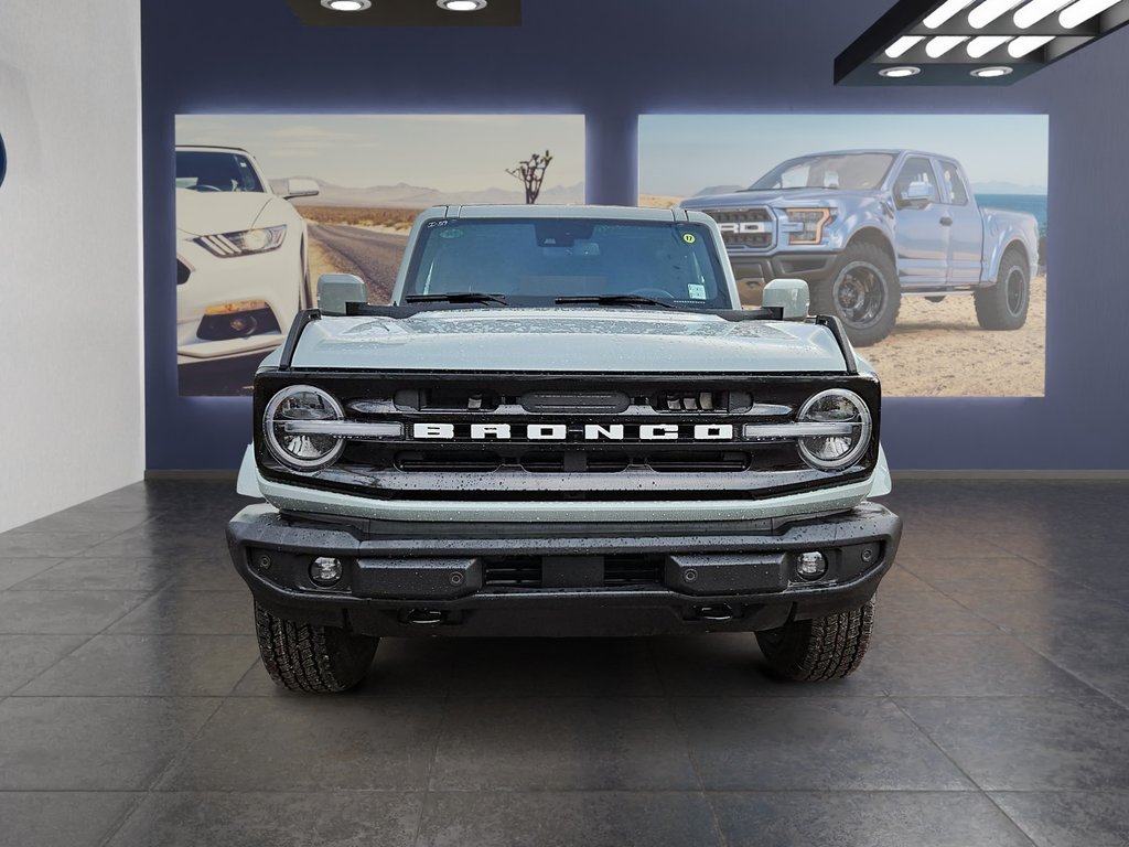 2023  BRONCO 4 DOOR OUTER BANKS in Kingston, Ontario - 2 - w1024h768px