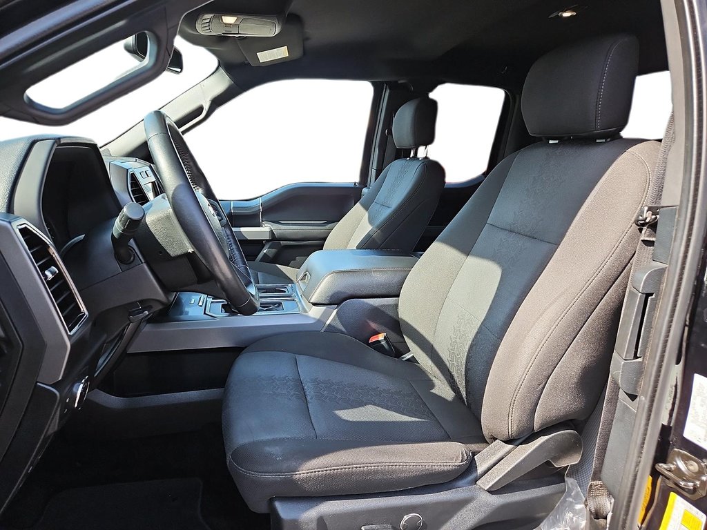 2018  F-150 XLT in Kingston, Ontario - 10 - w1024h768px