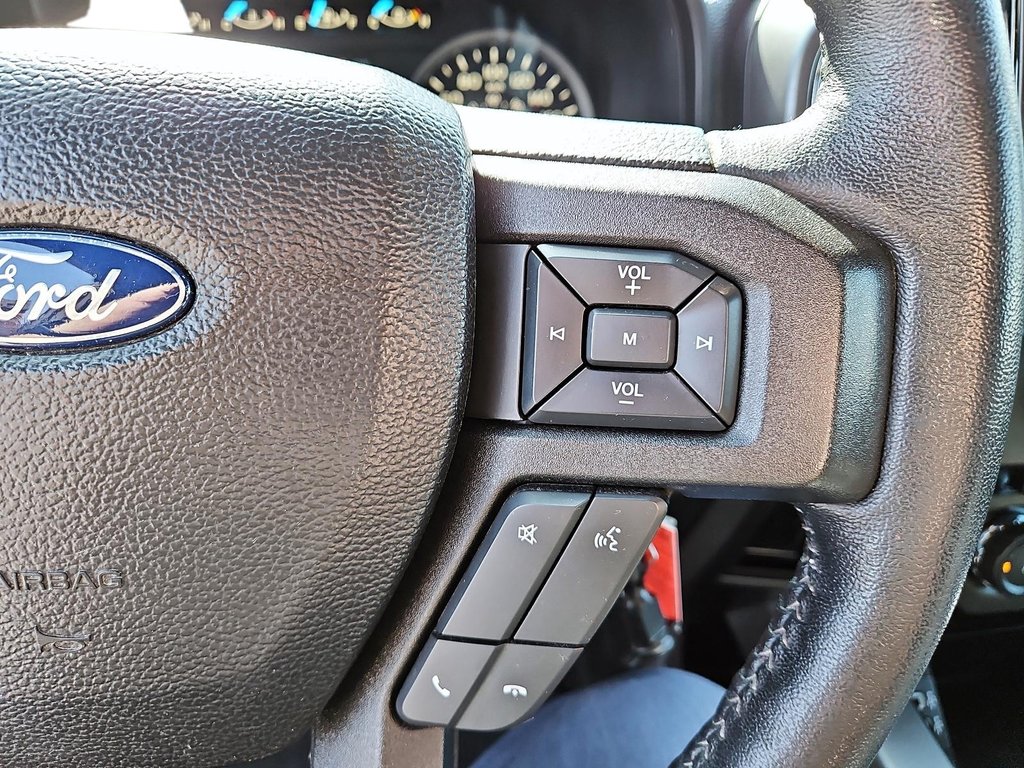 2018  F-150 XLT in Kingston, Ontario - 15 - w1024h768px