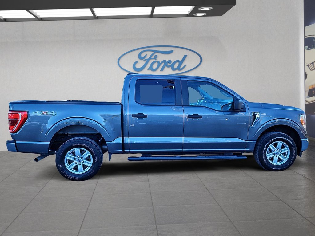 2021  F-150 XLT in Kingston, Ontario - 4 - w1024h768px