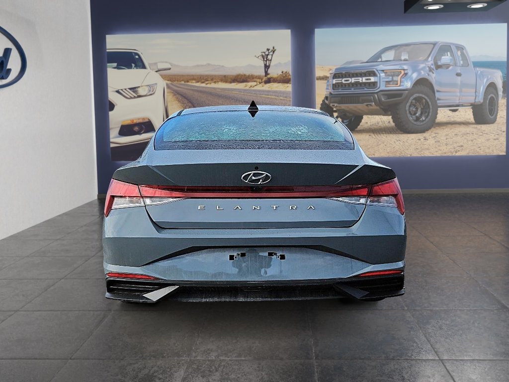 2023 Hyundai Elantra Preferred in Kingston, Ontario - 6 - w1024h768px