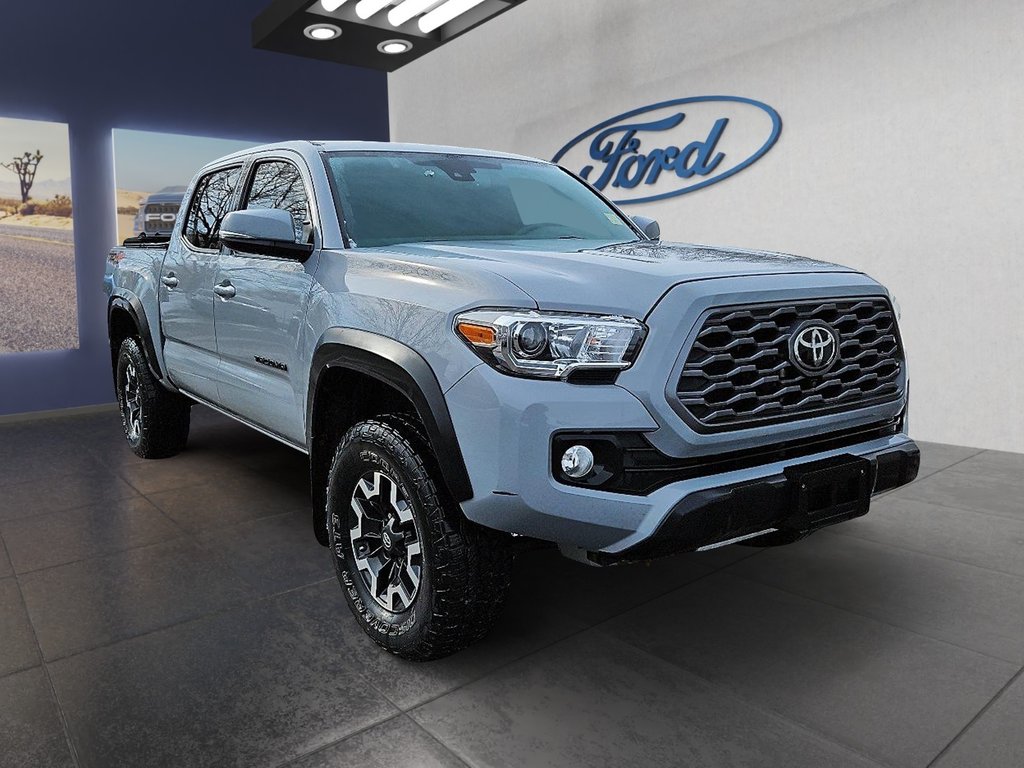 2020 Toyota Tacoma LIMITED in Kingston, Ontario - 4 - w1024h768px