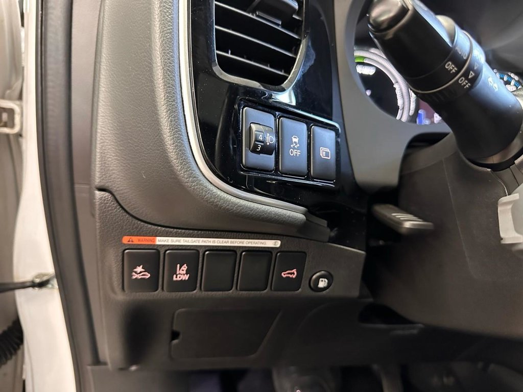 2019 Mitsubishi OUTLANDER PHEV GT in Boischatel, Quebec - 19 - w1024h768px