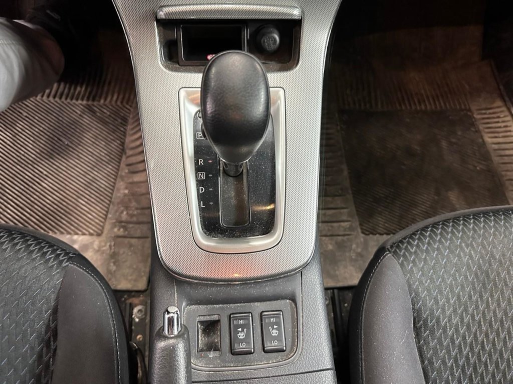 2015 Nissan Sentra 1.8 S in Boischatel, Quebec - 14 - w1024h768px