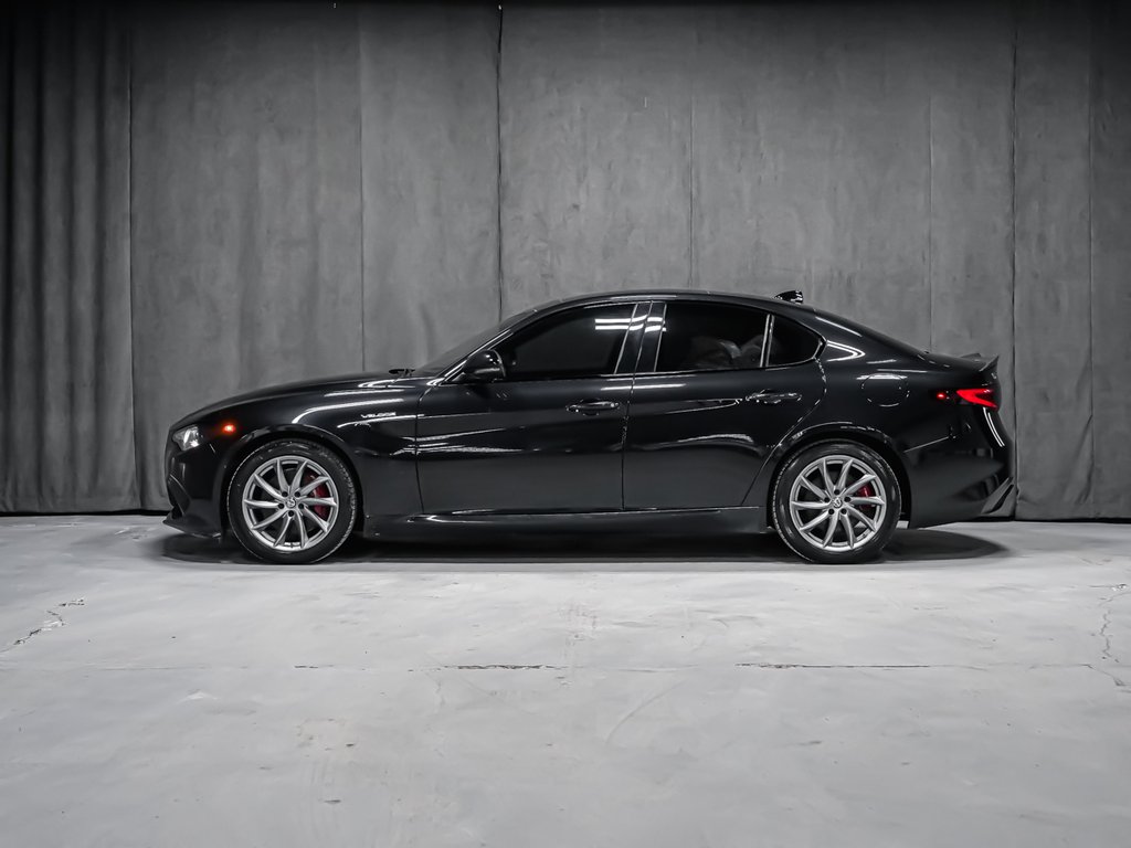 Alfa Romeo Giulia Veloce 2022-4