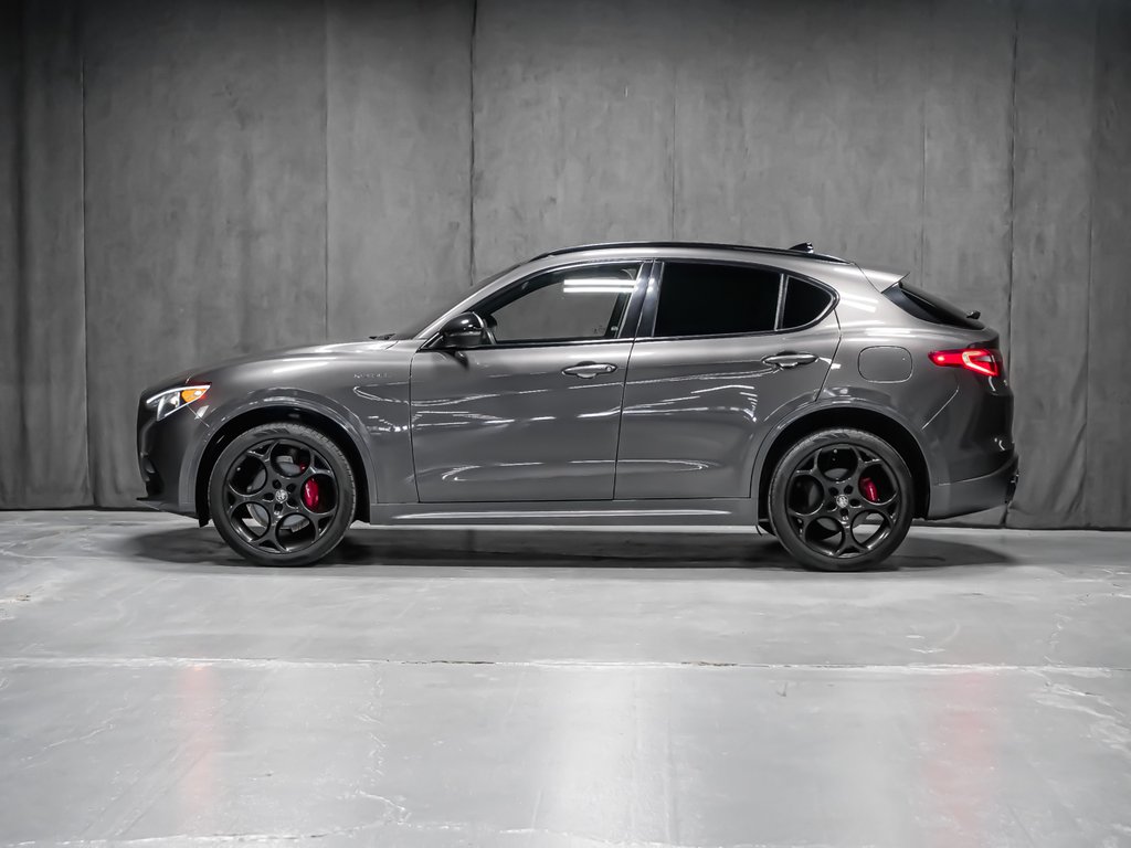 2023 Alfa Romeo Stelvio VELOCE-3