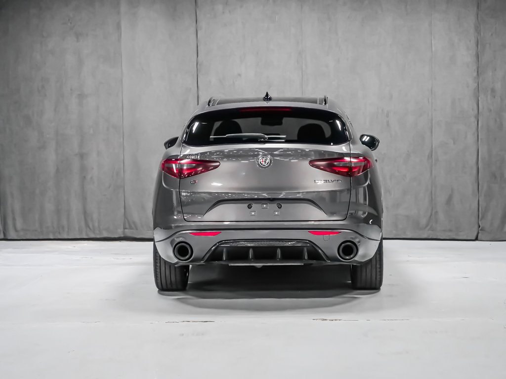 2023 Alfa Romeo Stelvio VELOCE-5