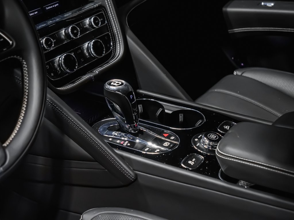 Bentley Bentayga V8 2021-7