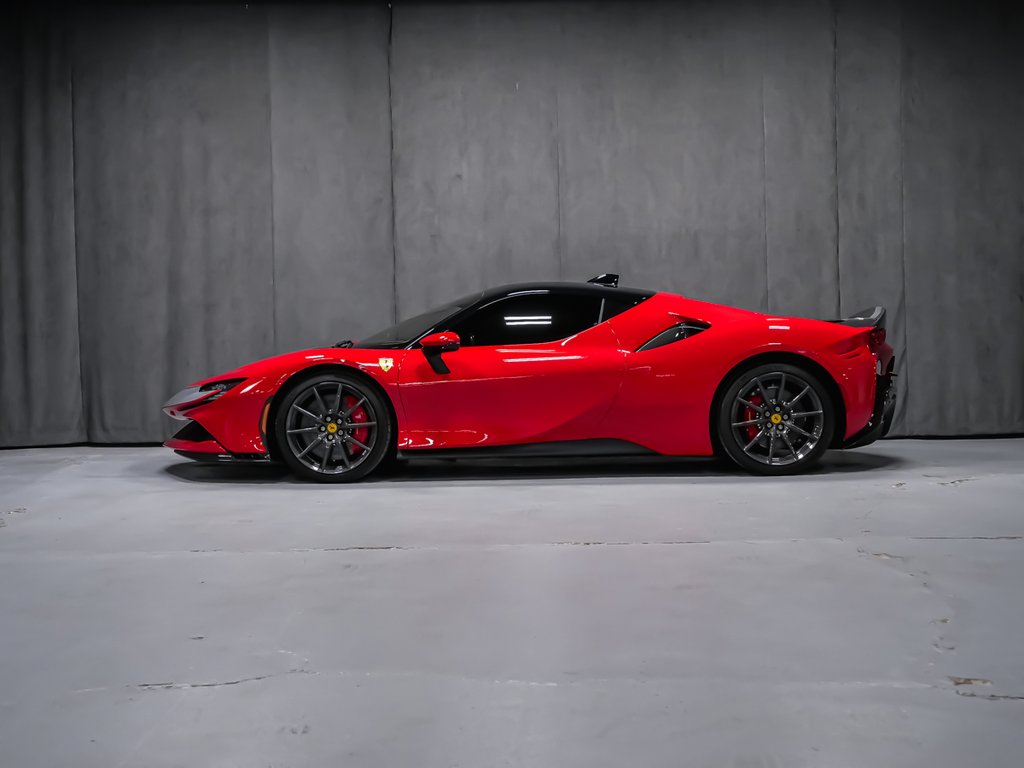 Ferrari SF90 Stradale ASSETO FIORANO PACKAGE 2021-3