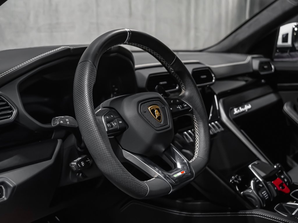 Lamborghini Urus  2022-7