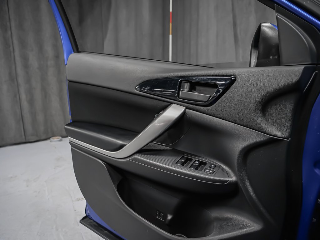 2023 Mitsubishi ECLIPSE CROSS ES-7