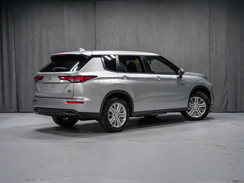 2023 Mitsubishi Outlander PHEV ES-2